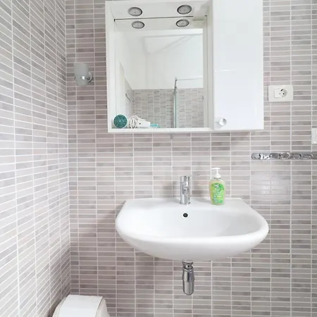 House Tia With Jacuzzi And Bbq In A Oasis 别墅