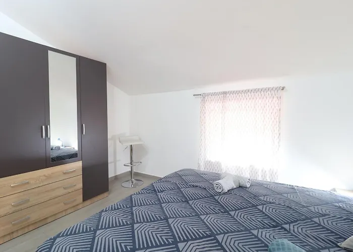 House Tia With Jacuzzi And Bbq In A Oasis Βίλα Οπατία