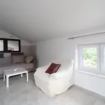 House Tia With Jacuzzi And Bbq In A Oasis Вилла
