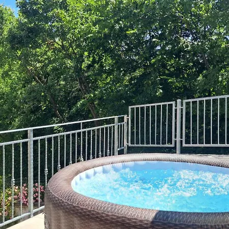 House Tia With Jacuzzi And Bbq In A Oasis Villa *