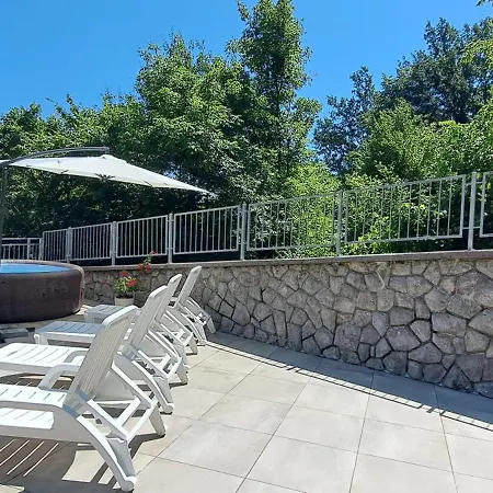 House Tia With Jacuzzi And Bbq In A Oasis Villa Opatija
