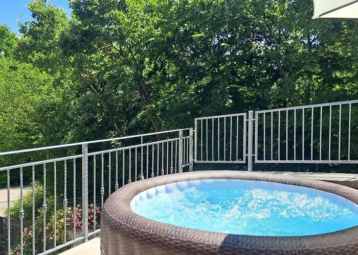 House Tia With Jacuzzi And Bbq In A Oasis 빌라 *