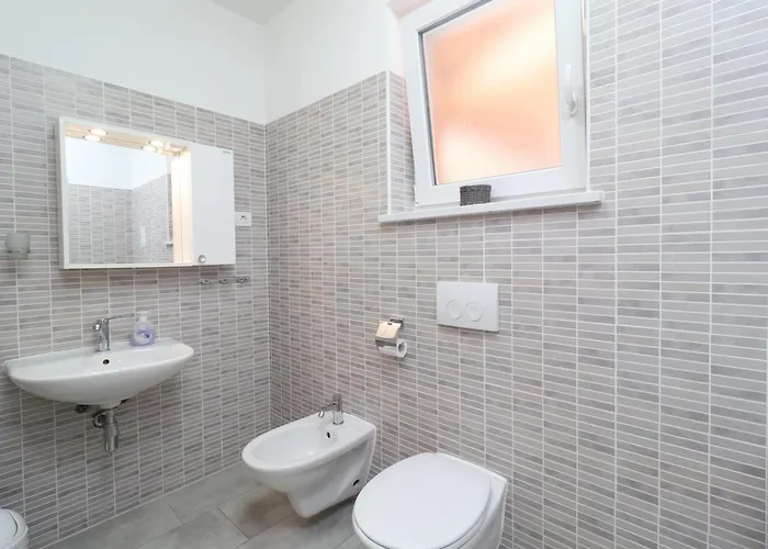 House Tia With Jacuzzi And Bbq In A Oasis 빌라